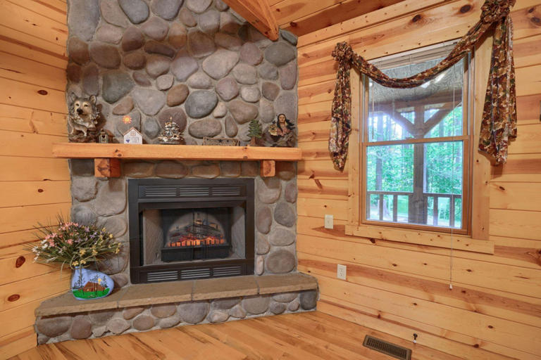 cedar pines cabin cedar pines cabin