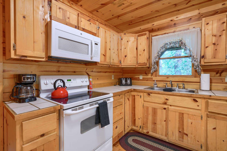 cedar pines cabin cedar pines cabin